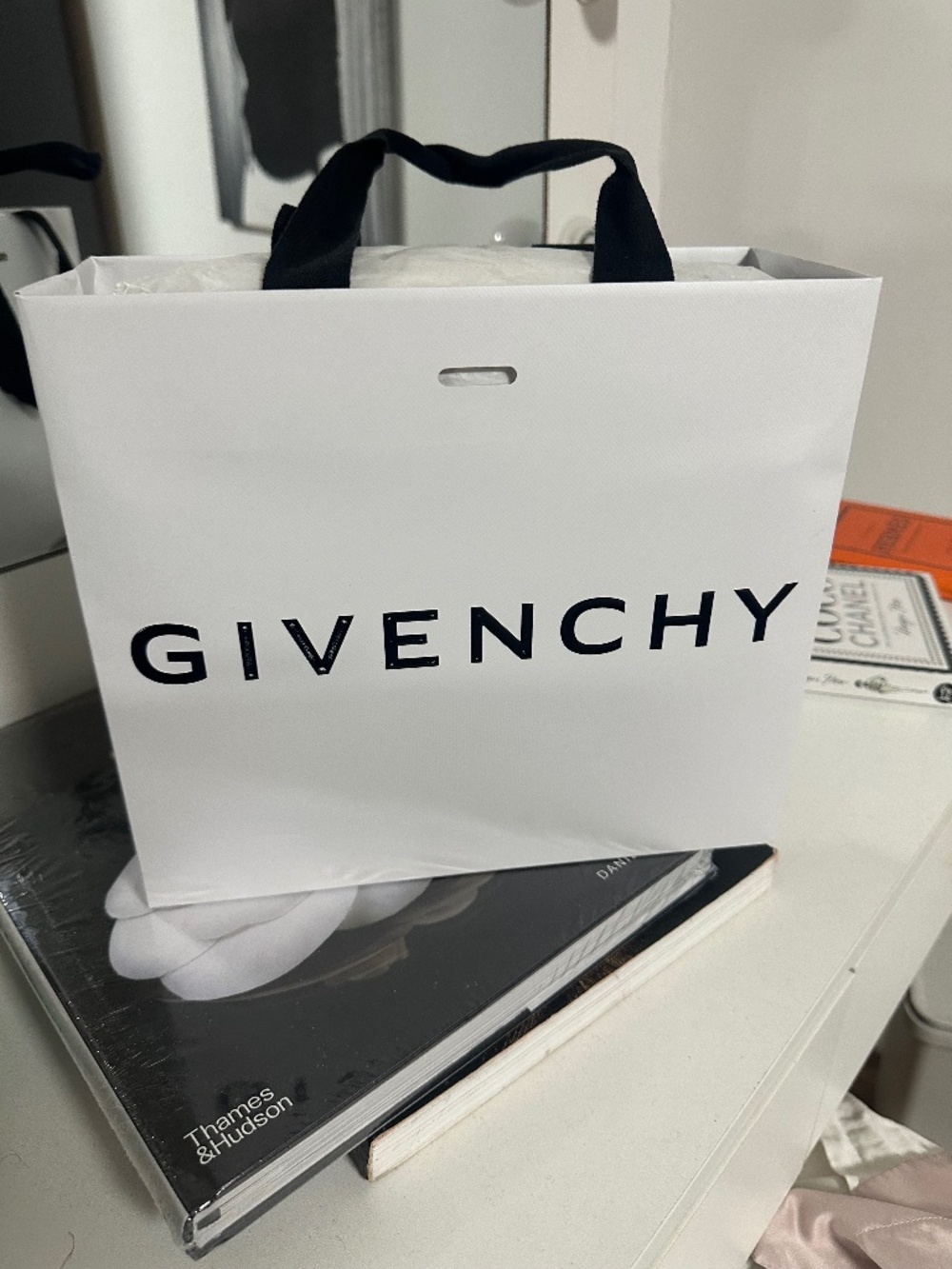 Micro Antigona bag in Box leather